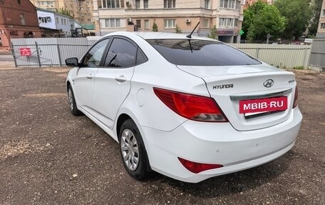 Hyundai Solaris II рестайлинг, 2015 год, 1 095 000 рублей, 7 фотография