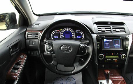 Toyota Camry, 2014 год, 1 588 300 рублей, 17 фотография