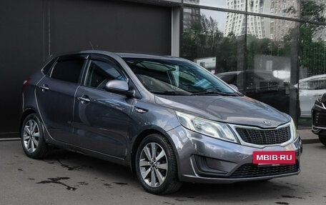 KIA Rio III рестайлинг, 2013 год, 700 000 рублей, 3 фотография