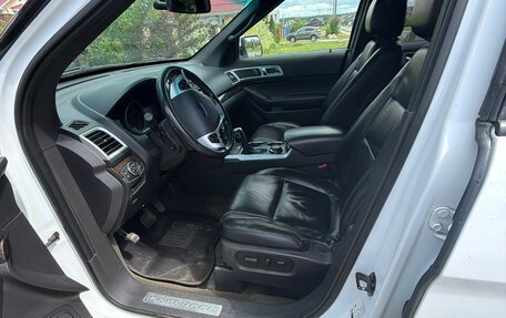 Ford Explorer VI, 2013 год, 1 700 000 рублей, 5 фотография