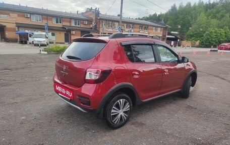 Renault Sandero II рестайлинг, 2020 год, 1 390 000 рублей, 2 фотография