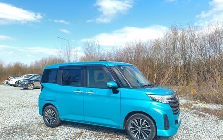 Toyota Roomy I, 2021 год, 1 450 000 рублей, 3 фотография