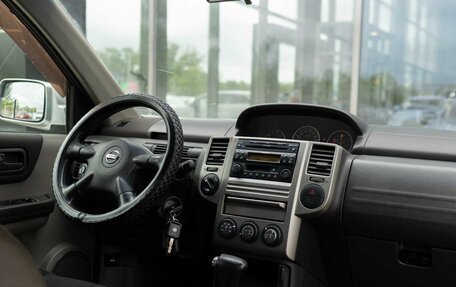 Nissan X-Trail, 2005 год, 700 000 рублей, 10 фотография