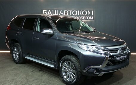 Mitsubishi Pajero Sport III рестайлинг, 2019 год, 3 280 000 рублей, 3 фотография