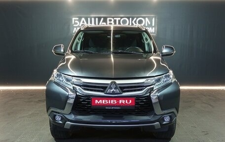 Mitsubishi Pajero Sport III рестайлинг, 2019 год, 3 280 000 рублей, 2 фотография
