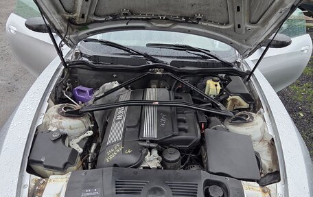 BMW Z4, 2003 год, 3 150 000 рублей, 14 фотография