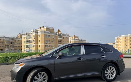 Toyota Venza I, 2010 год, 1 690 000 рублей, 2 фотография