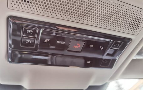 Toyota RAV4, 2026 год, 3 850 000 рублей, 17 фотография