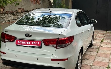 KIA Rio III рестайлинг, 2015 год, 970 000 рублей, 6 фотография