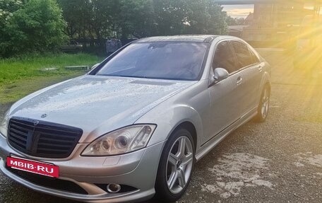 Mercedes-Benz S-Класс, 2005 год, 1 150 000 рублей, 3 фотография