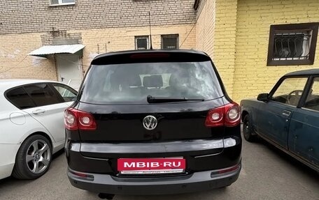 Volkswagen Tiguan I, 2009 год, 1 000 000 рублей, 5 фотография