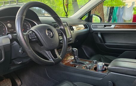 Volkswagen Touareg III, 2012 год, 1 690 000 рублей, 7 фотография