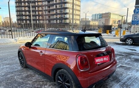 MINI Hatch, 2018 год, 2 100 000 рублей, 3 фотография