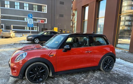 MINI Hatch, 2018 год, 2 100 000 рублей, 4 фотография
