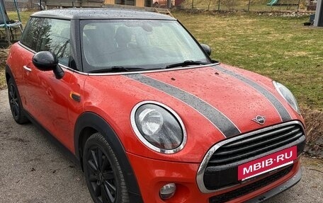 MINI Hatch, 2018 год, 2 100 000 рублей, 6 фотография