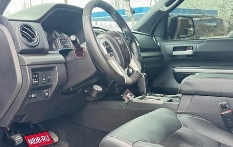 Toyota Tundra II, 2014 год, 5 700 000 рублей, 3 фотография