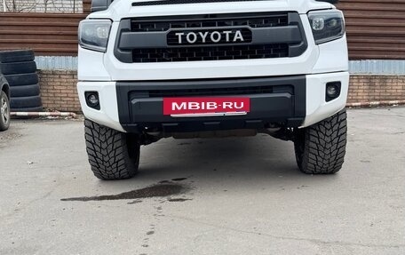 Toyota Tundra II, 2014 год, 5 700 000 рублей, 10 фотография