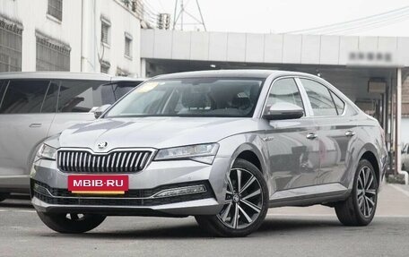 Skoda Superb III рестайлинг, 2026 год, 2 649 900 рублей, 3 фотография