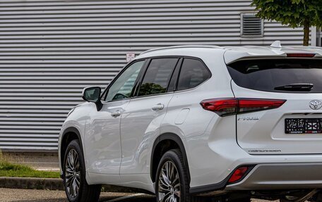 Toyota Highlander, 2026 год, 5 595 000 рублей, 9 фотография