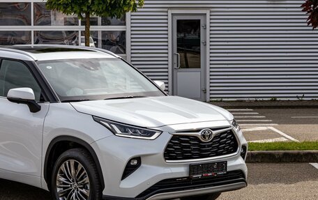 Toyota Highlander, 2026 год, 5 595 000 рублей, 8 фотография