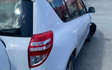Toyota RAV4, 2011 год, 790 000 рублей, 7 фотография
