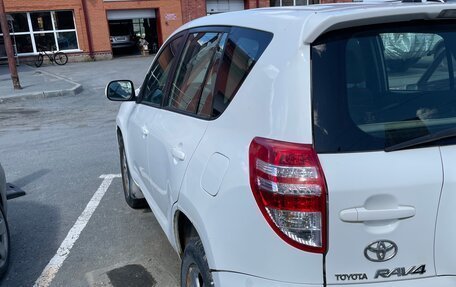 Toyota RAV4, 2011 год, 790 000 рублей, 8 фотография