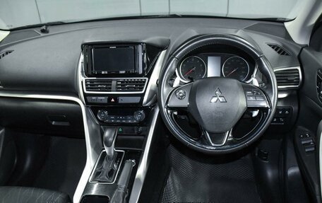 Mitsubishi Eclipse Cross, 2019 год, 1 899 000 рублей, 13 фотография