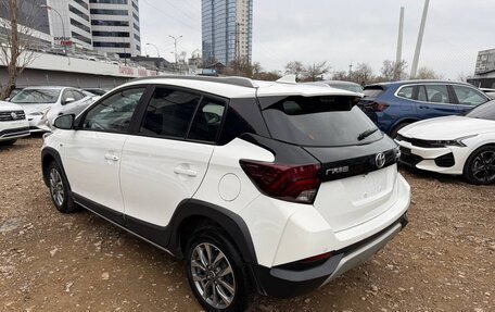 Toyota Yaris XP150 рестайлинг, 2022 год, 1 330 000 рублей, 6 фотография