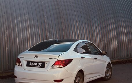 Hyundai Solaris II рестайлинг, 2013 год, 700 000 рублей, 6 фотография