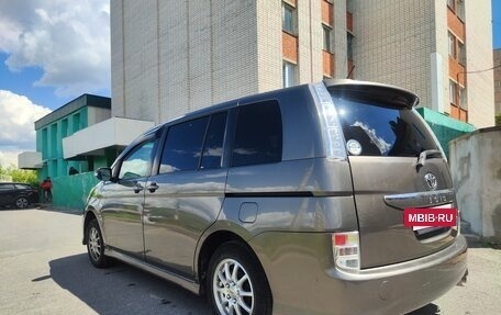 Toyota ISis I, 2009 год, 950 000 рублей, 4 фотография