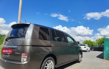 Toyota ISis I, 2009 год, 950 000 рублей, 5 фотография