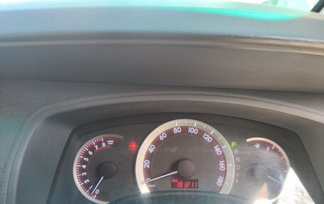 Toyota ISis I, 2009 год, 950 000 рублей, 14 фотография