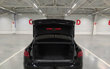 Audi A4, 2018 год, 2 370 000 рублей, 12 фотография