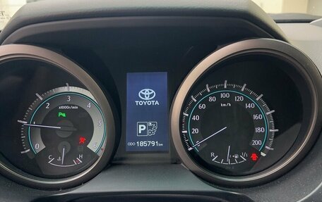 Toyota Land Cruiser Prado 150 рестайлинг 2, 2011 год, 2 999 000 рублей, 6 фотография