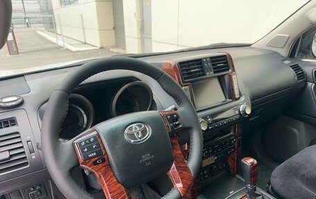Toyota Land Cruiser Prado 150 рестайлинг 2, 2011 год, 2 999 000 рублей, 5 фотография