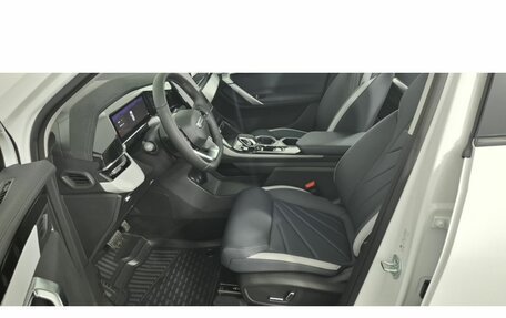Geely Atlas, 2026 год, 6 фотография