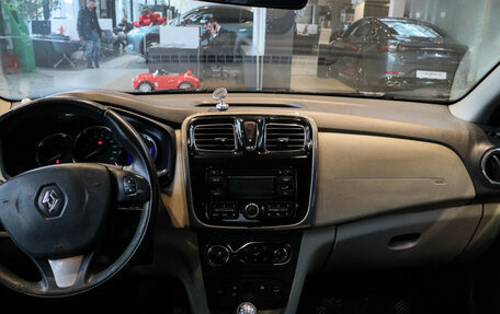 Renault Logan II, 2016 год, 697 000 рублей, 11 фотография