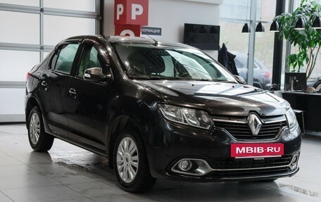 Renault Logan II, 2016 год, 697 000 рублей, 3 фотография