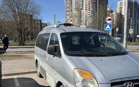 Hyundai Starex I рестайлинг, 2006 год, 500 000 рублей, 1 фотография