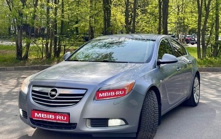 Opel Insignia II рестайлинг, 2008 год, 599 000 рублей, 1 фотография