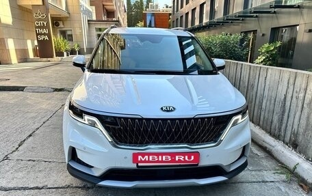 KIA Carnival, 2021 год, 3 880 000 рублей, 2 фотография