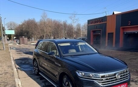 Volkswagen Touareg III, 2018 год, 4 600 000 рублей, 5 фотография
