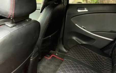 Hyundai Solaris II рестайлинг, 2012 год, 690 000 рублей, 2 фотография