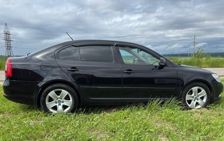 Skoda Octavia, 2011 год, 990 000 рублей, 2 фотография