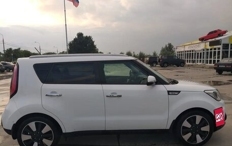KIA Soul II рестайлинг, 2018 год, 2 000 000 рублей, 4 фотография