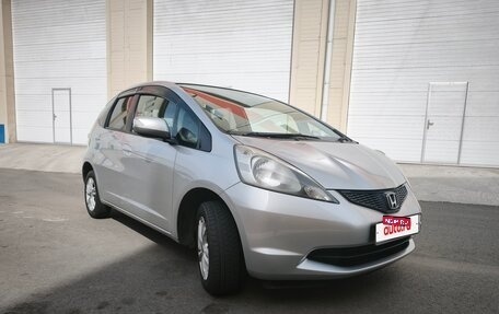 Honda Fit III, 2009 год, 770 000 рублей, 2 фотография