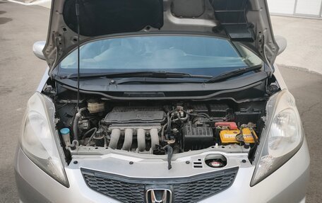 Honda Fit III, 2009 год, 770 000 рублей, 10 фотография