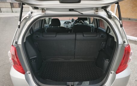 Honda Fit III, 2009 год, 770 000 рублей, 6 фотография