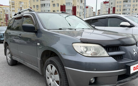Mitsubishi Outlander III рестайлинг 3, 2007 год, 549 000 рублей, 3 фотография