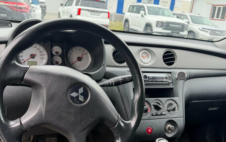 Mitsubishi Outlander III рестайлинг 3, 2007 год, 549 000 рублей, 8 фотография